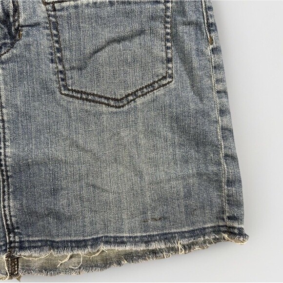 90s Converse Distressed Denim Mini Skirt – Size 30, Raw Hem, Zipper Pockets - Picture 3 of 8